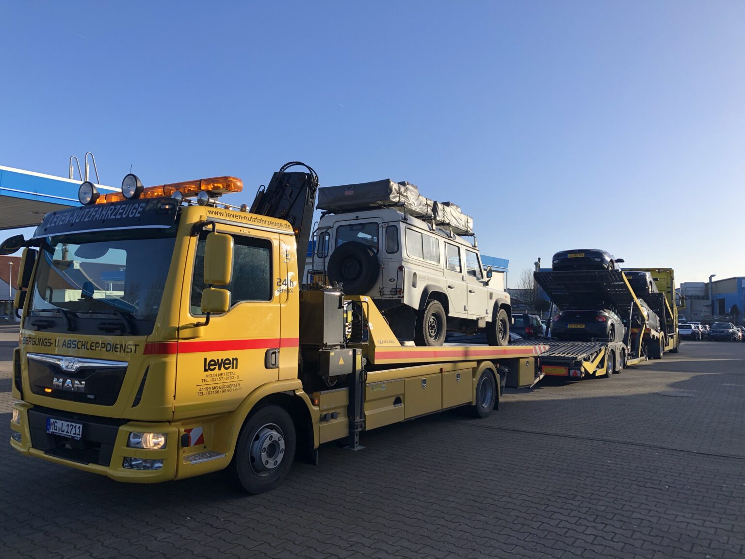 Toja Nutzfahrzeuge Gmbh & Co Kg leven-nutzfahrzeuge.de